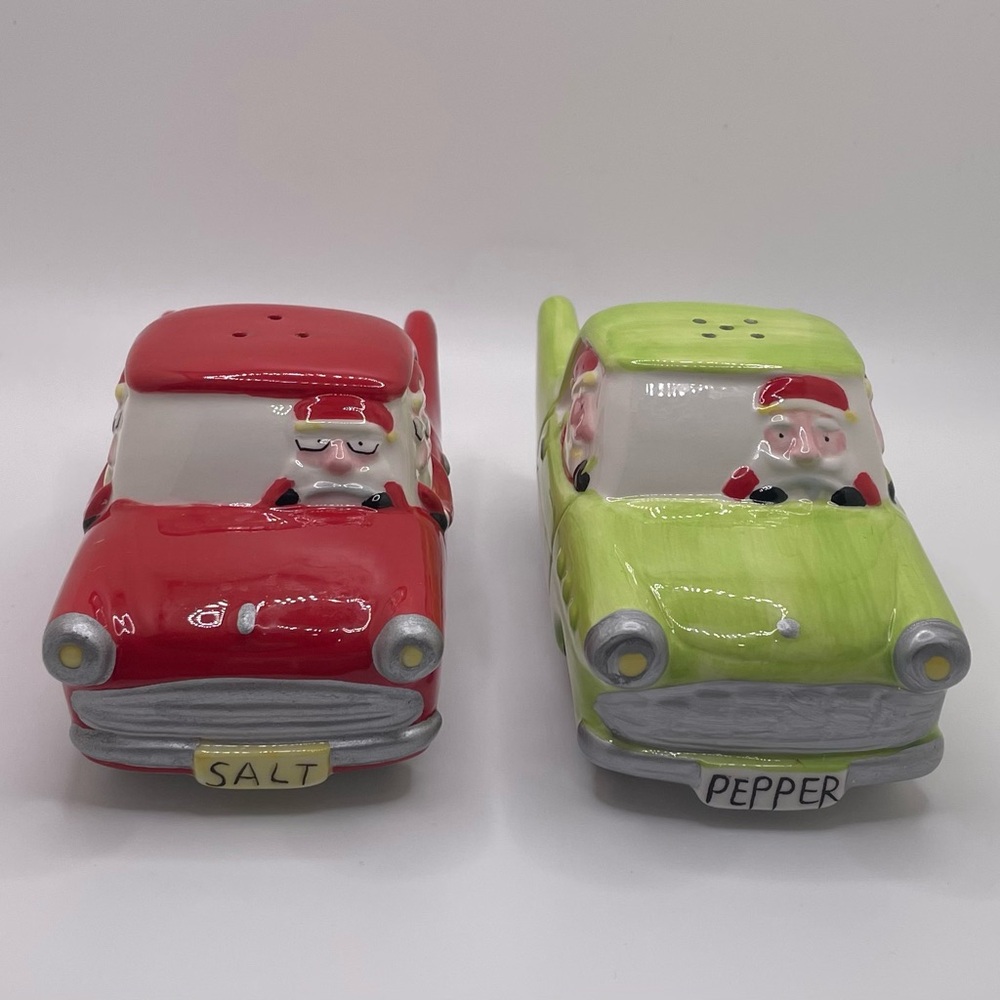 Nancy Wolff Silvestri Santa Claus Car Salt & Pepper Shaker Set Ceramic Christmas